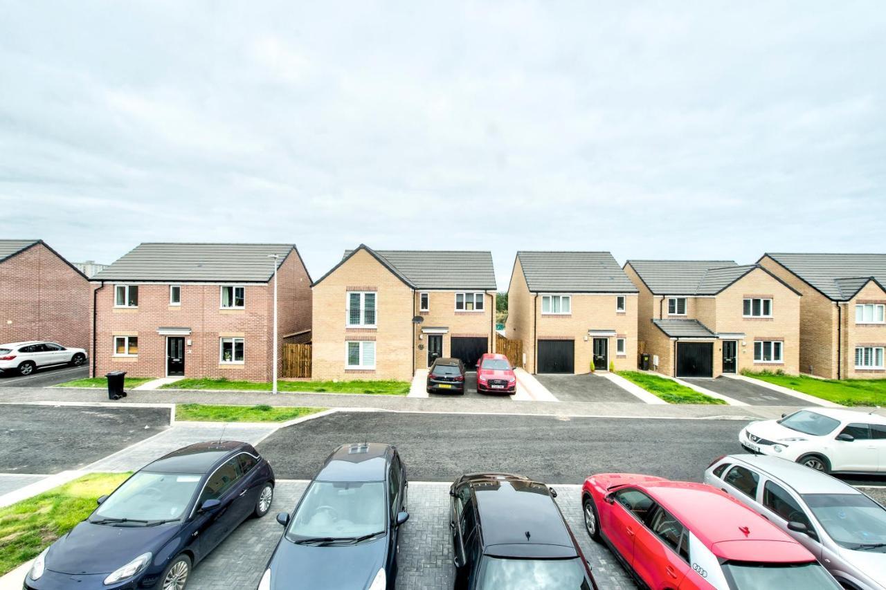 2-Bedroom Holiday Home With Private Garden & Parking Edinburgh Exterior photo